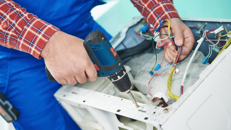 Evren Fondital Fondital çamaşır makinesi kart tamiri – Su almama arızası orijinal parça ile giderildi. - Teknik servis örneği